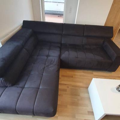 Couch in schwarz neuwertig - thumb